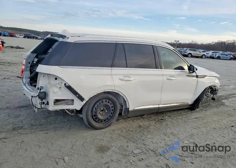 2022 Lincoln Aviator Reserve z USA, uszkodzony, nr VIN 5LM5J7XC2NGL21332